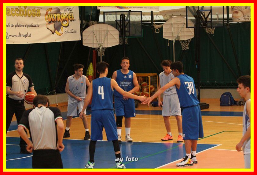 170407 basketU16 098_tn.jpg